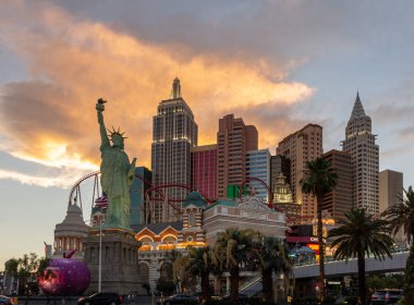 Las Vegas, Nevada, ABD - Kumarhane ve otel manzarası 