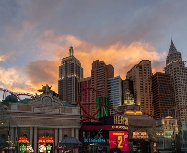 Las Vegas, Nevada, ABD - Kumarhane ve otel manzarası 