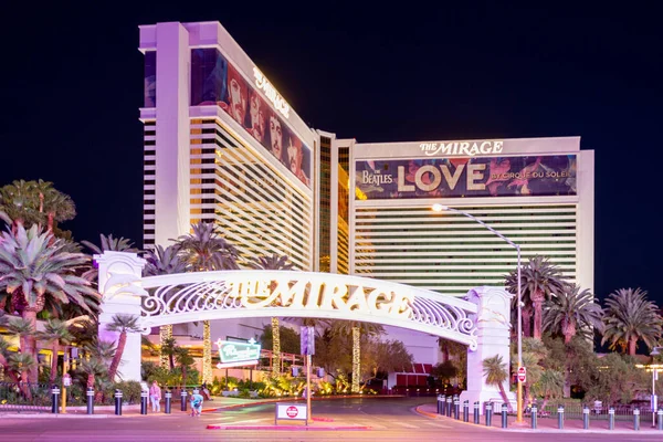 Las Vegas, Nevada, ABD - Kumarhane ve otel manzarası 