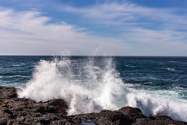 Golven Crashen Het Strand — Stockfoto