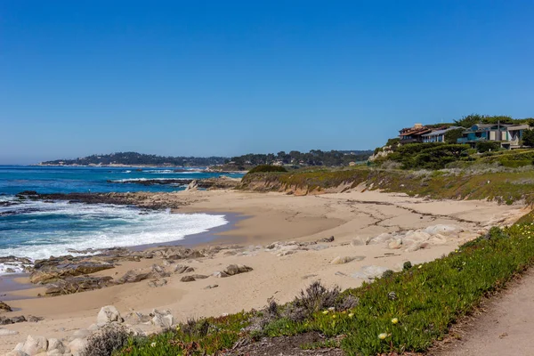 Mooi Strand Met Blauwe Lucht — Stockfoto