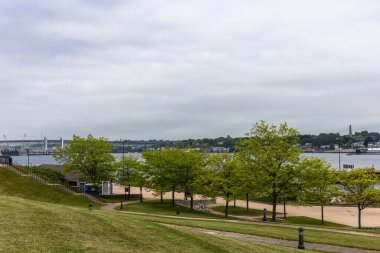 Patatesli Benedict yumurtası. 