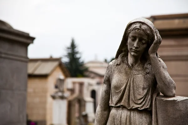 Friedhofsarchitektur - europa — Stockfoto