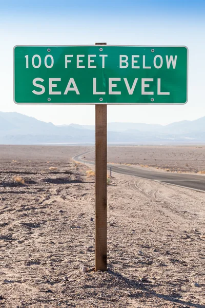 Abaixo do nível do mar — Fotografia de Stock