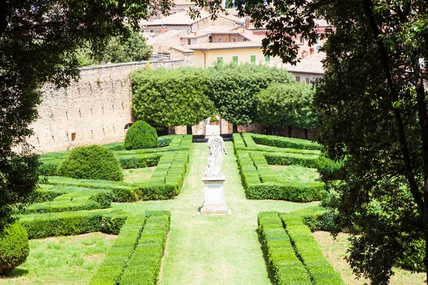 Italian garden — Stock Photo, Image