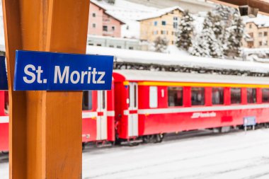 St. moritz tren istasyonu