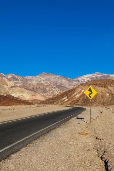 Viajar no deserto — Fotografia de Stock