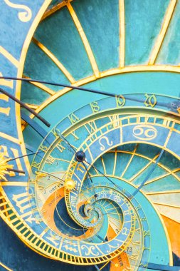 Prag astronom saatine dayanan Droste etkisi. Astroloji, fantezi, zaman ve sihirle ilgili kavramlar için soyut tasarım.