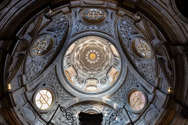 トリノ イタリア Circa 2021 丸の礼拝堂 1694グアリーニによって キリスト教の聖地の一つ — ストック写真