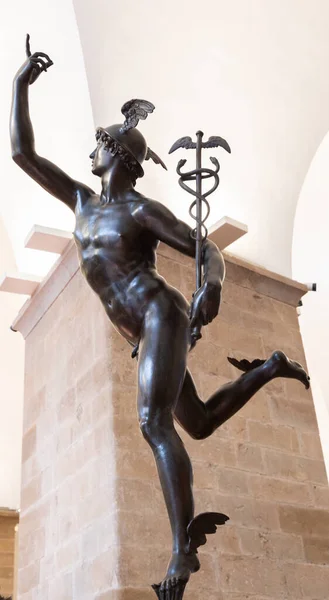 Florence Italy Circa 2021年6月 フライング マーキュリーBy Giambolna 1580 これは彼の最も有名な彫刻 イタリアのルネサンスのシンボルです — ストック写真