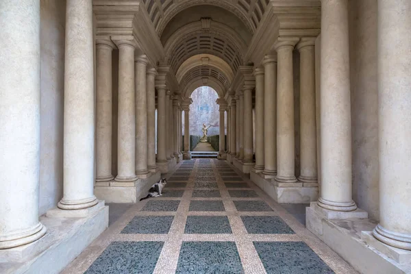 Rom Italien August 2018 Prospettiva Borromini Borromini Perspektive Gang Mit — Stockfoto