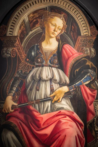 Floransa, İtalya - Temmuz 2021 dolaylarında. Alessandro Botticelli - Fortitude, 1470. Uffizi Müzesinde Rönesans Sanatı.