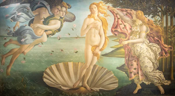 Floransa, İtalya - Temmuz 2021 dolaylarında. Alessandro Botticelli - Venüs 'ün Doğuşu, 1485. Uffizi Müzesinde Rönesans Sanatı