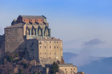 St. Michael Abbey - Sacra di San Michele - İtalya. Manastır ortaçağ binası.
