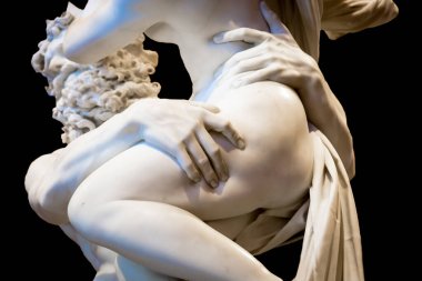 ROME, ITALY - 24 AĞUSTOS 2021: Dev Lorenzo Bernini başyapıtı, Proserpina Tecavüzü, 1622