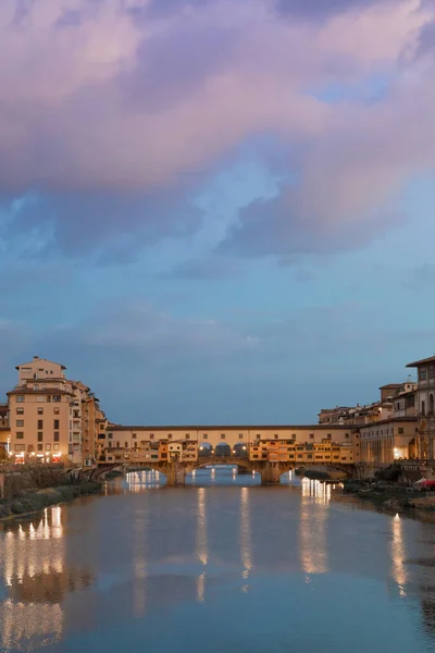 Florence Italië Circa Juli 2021 Zonsondergang Licht Ponte Vecchio Oude — Stockfoto