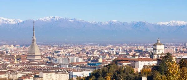 Turín Italia Circa Noviembre 2021 Panorama Con Alpes Topo Antonelliana —  Fotos de Stock