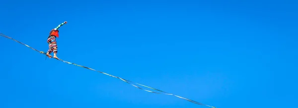 Lanzo Italy Circa October 2020 Slackline Athlete His Performance Concentration — Stock Photo, Image