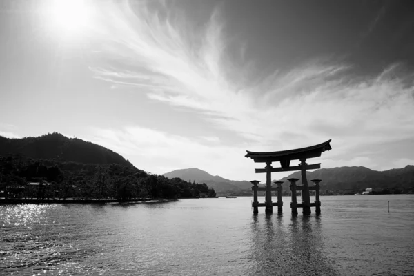 Miyajima torii — Stockfoto