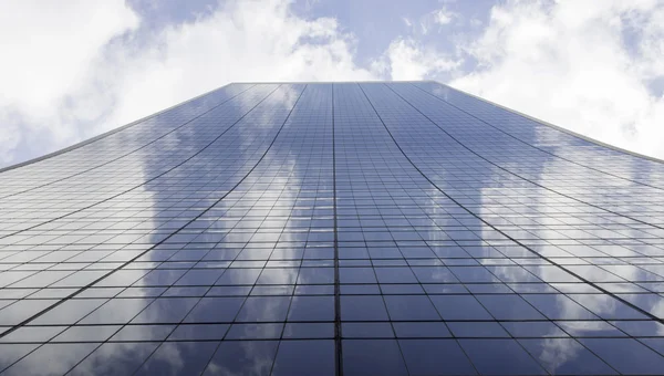 Mirror office building — Stock Photo, Image