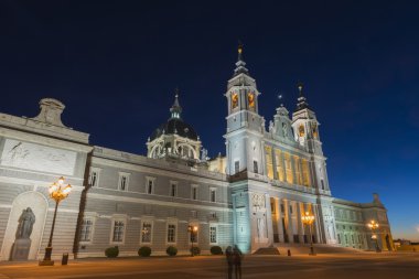 Almudena Katedrali, madrid