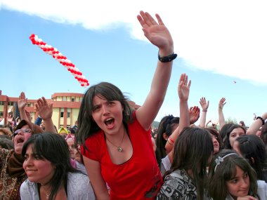 seyirci tezahürat