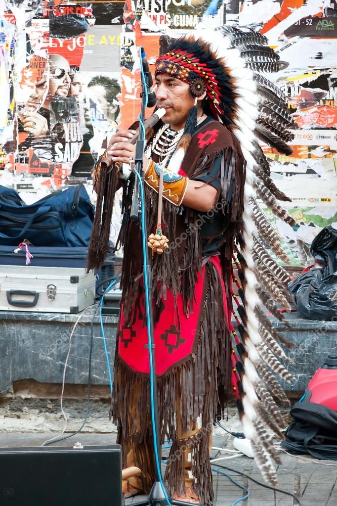 Amerindian in traditional costumes – Stock Editorial Photo © faraways ...