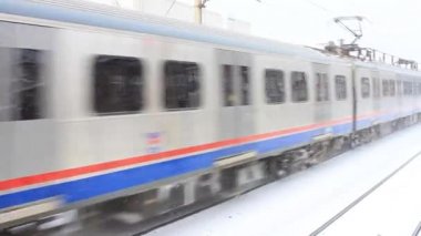 Tren hareket (ses ile)