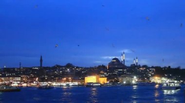 İstanbul gece mavi