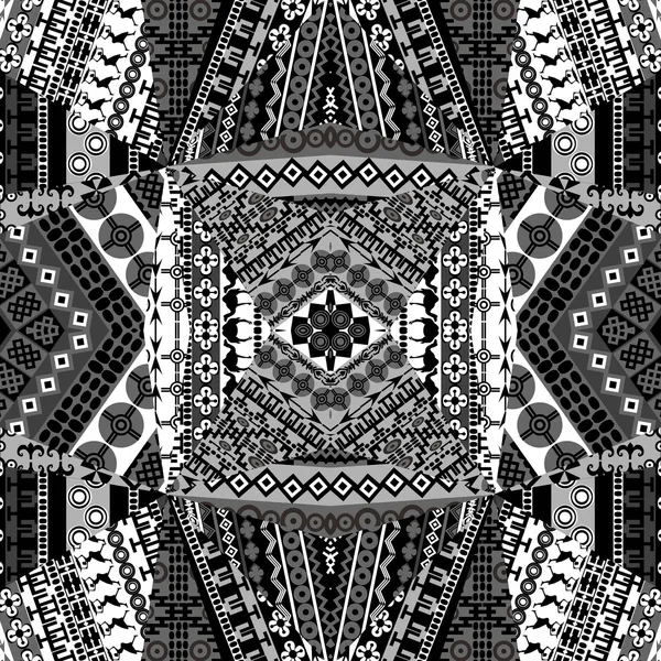 Фон с мозаикой африканских черно-белых узоров — стоковое фото