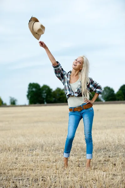 Schönes Mädchen — Stockfoto