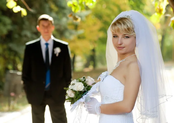 Coppia appena sposata — Foto Stock