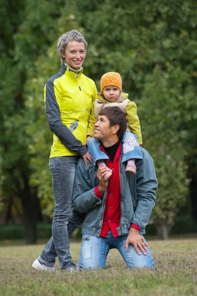 Familie i parken - Stock-foto