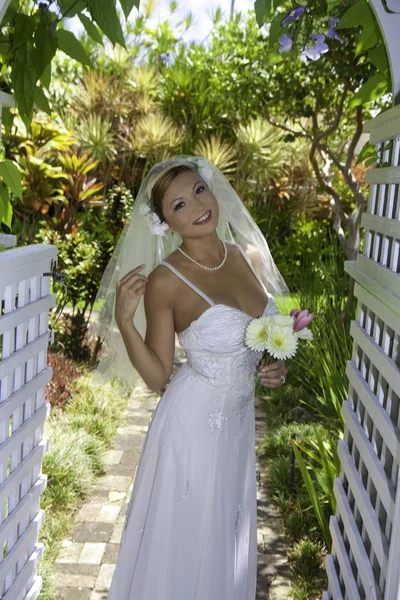 Bride on her wedding day — Stock Photo, Image