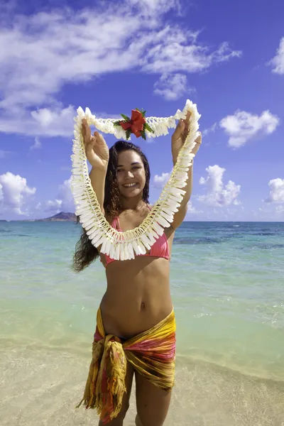 Polynéský krásy na pláži — Stock fotografie