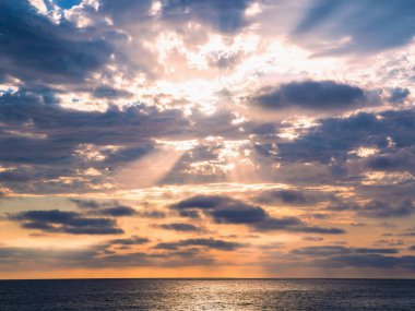 San Diego 'da Pasifik Okyanusu Günbatımı