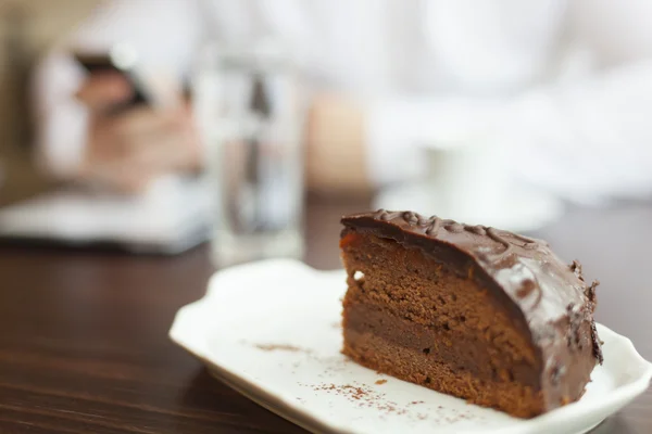 Pausa para pastel y café en restaurante —  Fotos de Stock