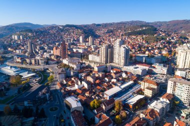 Uzice ve Havacılık manzaralı Sırbistan ve Batı Sırbistan kenti manzarası