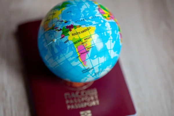 Globe Ball Passport Ταξίδι Όλο Τον Κόσμο Εικονογράφηση Νότια Αμερική — Φωτογραφία Αρχείου