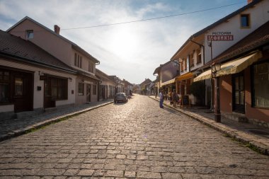 Valthe, Sırbistan - 3 Haziran 2022: Tesnjar - Sırbistan 'ın Valthe kentinin eski otantik bölümü