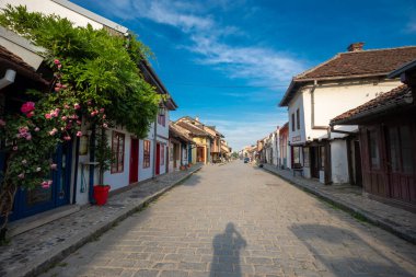 Valthe, Sırbistan - 3 Haziran 2022: Tesnjar - Sırbistan 'ın Valthe kentinin eski otantik bölümü