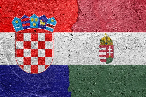 Croácia Hungria Parede Concreto Rachado Pintada Com Uma Bandeira Croata — Fotografia de Stock