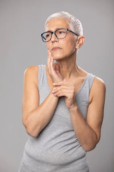 Toothache Pain Tooth Mouth Old Woman Worried Expression Short Gray — Stock fotografie