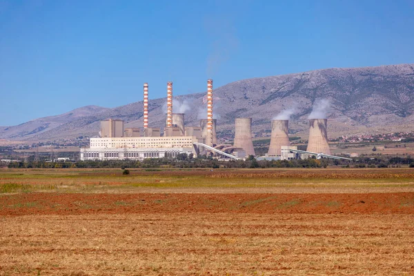 Thermoelectric Coal Power Plant Amyntaio Greece Big Chimneys Rural Landscape — Stockfoto