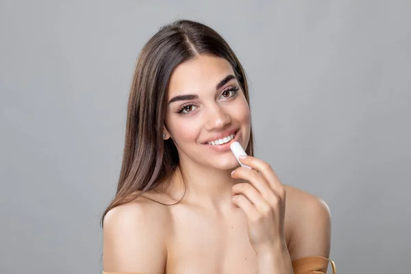 Young Gorgeous Beauty Happy Woman Smile Applying Lipstick Lip Balm — 스톡 사진