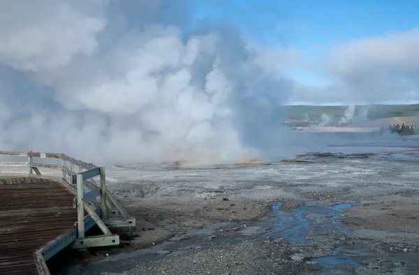 Erapção de geyser — Fotografia de Stock