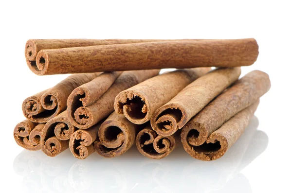 Cinnamon sticks — Stock Photo, Image