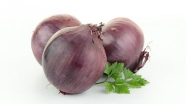 Kırmızı soğan döndürme