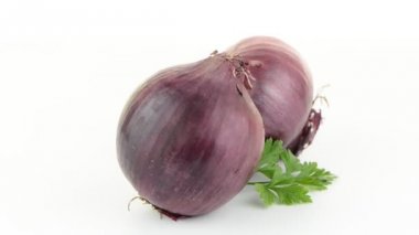 Kırmızı soğan döndürme
