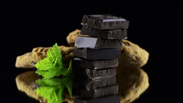 Galletas de chocolate — Vídeo de stock